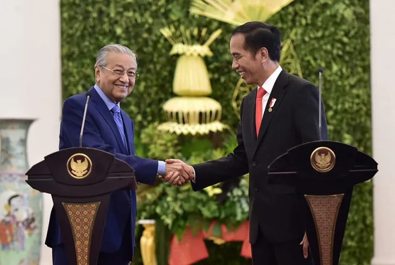 The Handshake Is a Gesture of Trust — That Started as a Gesture of Suspicion